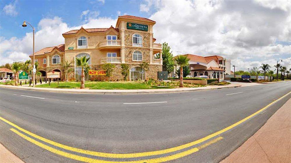 La Quinta By Wyndham Морено Вали Екстериор снимка